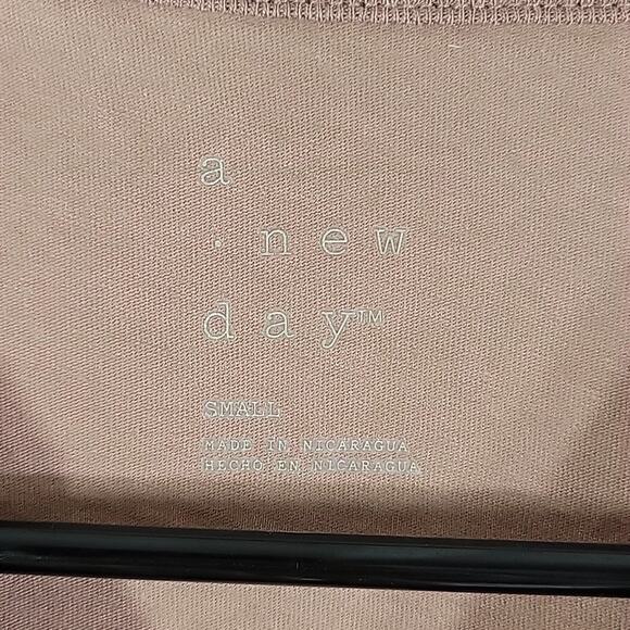 A New Day Lightweight Short Sleeve Tee, 3 Pack, Light Brown, Sz S, NWT - Picture 4 of 7